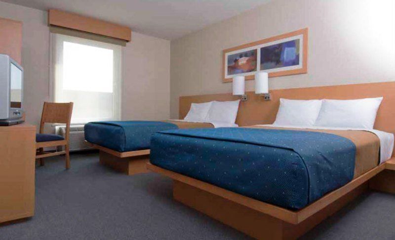 City Express By Marriott San Luis Potosi Zona Universitaria Ngoại thất bức ảnh